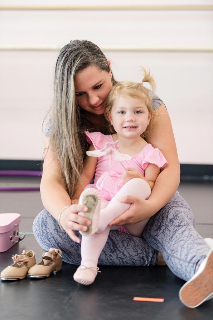 Dance Without Limits | Dance Studio in Greenville, Greer, Taylors area South Carolina | Mother and toddler getting ready for dance class